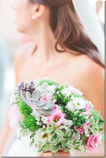 bouquet sposa verde rosa e bianco