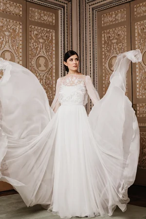 abiti sposa 2020, abito sposa chiffon con maniche, abiti da sposa sartoriali,