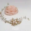 acconciatura sposa boho, strass per capelli sposa, coroncina di strass capelli sposa