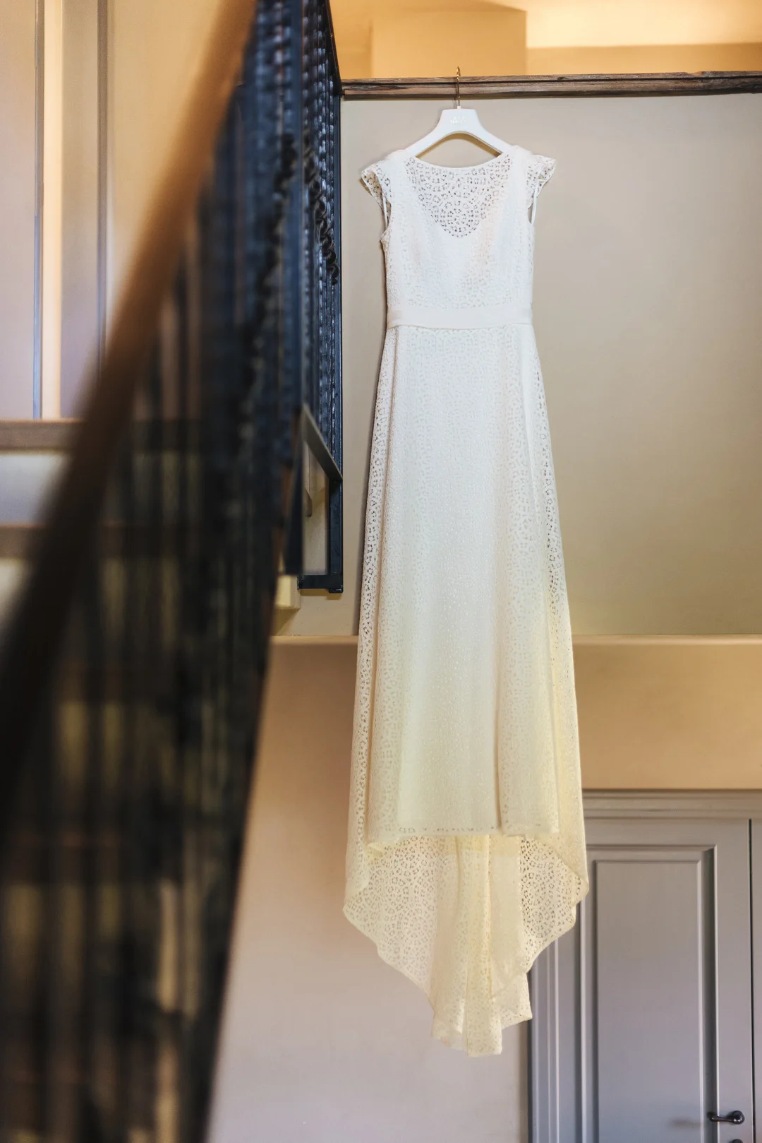 abito da sposa in pizzo grafico, abito sposa in pizzo rebrodè, abito in pizzo francese