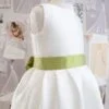 abito da cerimonia bambina in mikado bianco con cintura verde