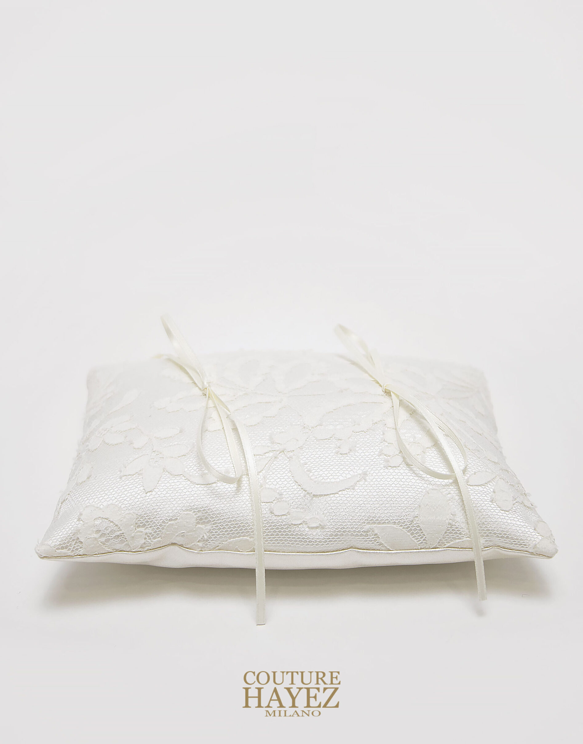 cuscinetto porta fedi elegante e originale ,portafedi nuziali, oggetti da regalare alla sposa,