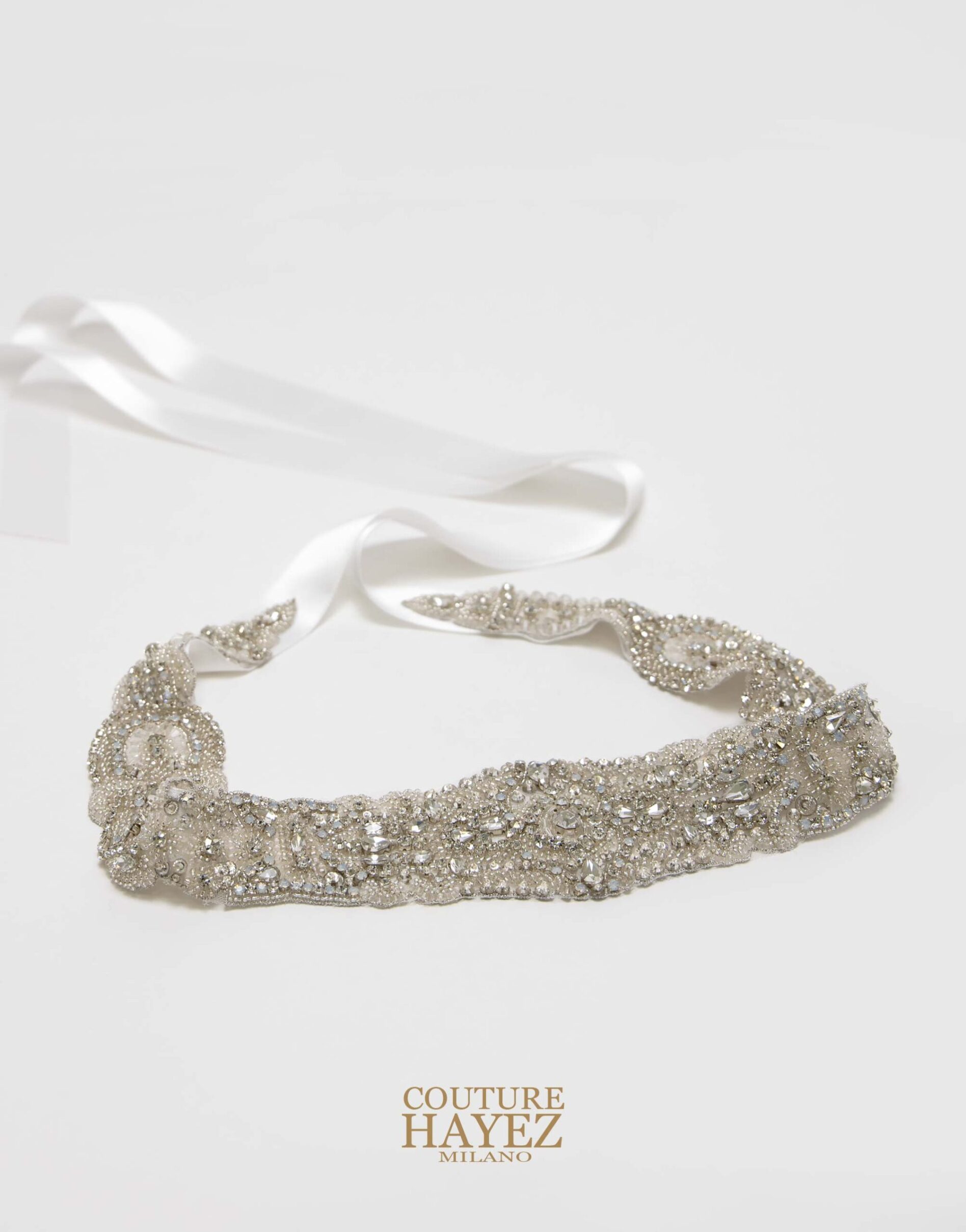 cintura sposa con cristalli e strass ricamata