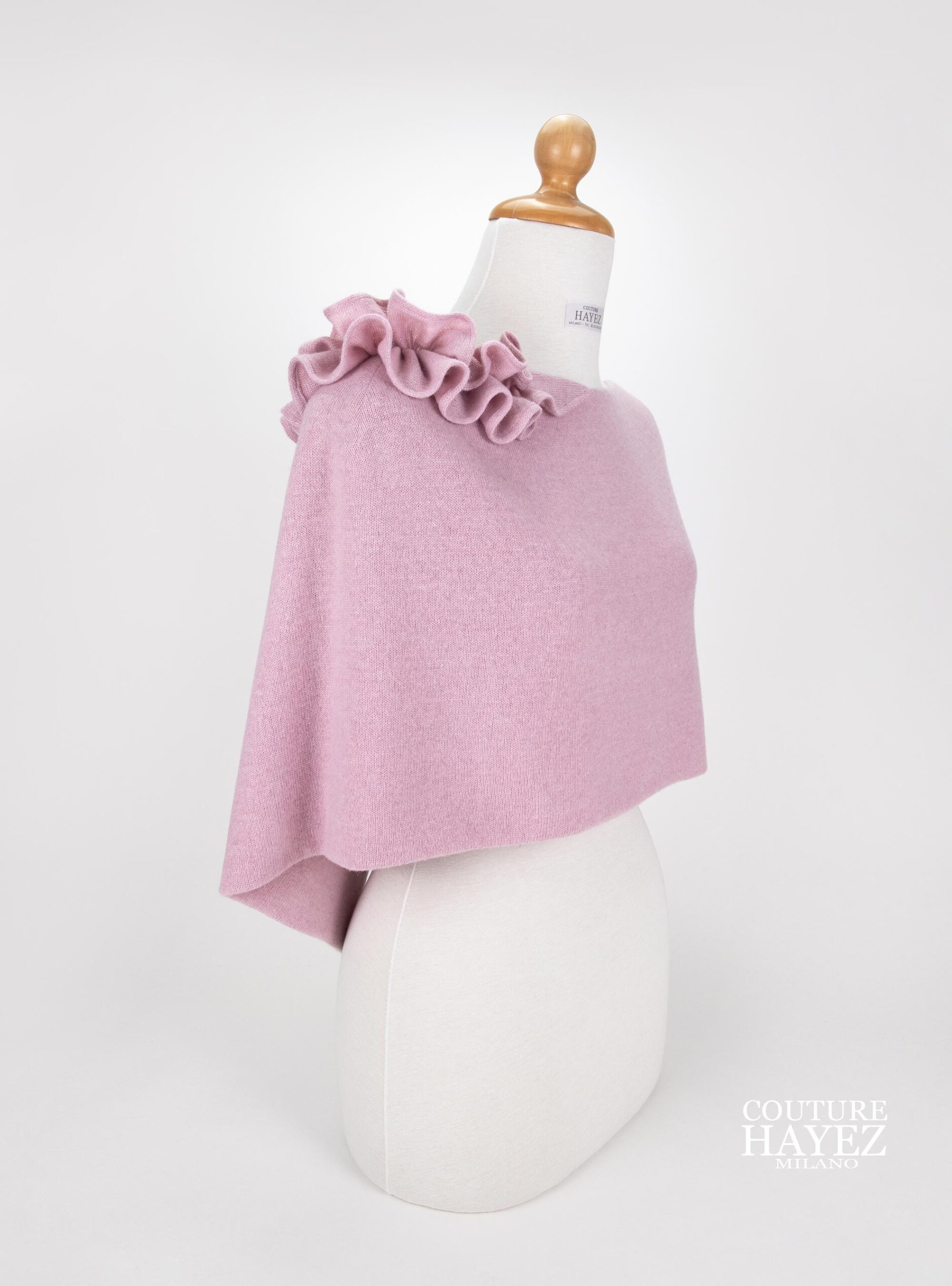 coprispalle cerimonia invernale, coprispalle in lana rosa con decorazione su spalla
