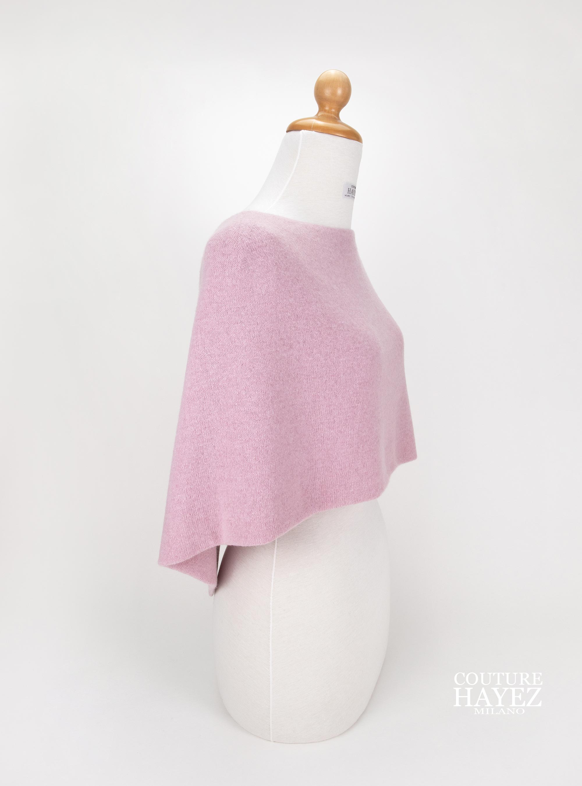 mantellina coprispalle in lana rosa, coprispalle lana elegante